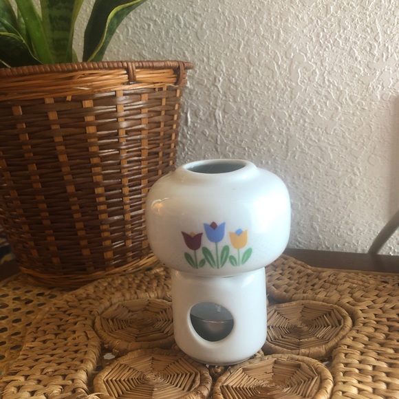 Vintage Tulip Ceramic Two Piece Potpourri/Oil Warmer/Simmer - Picture 11 of 12